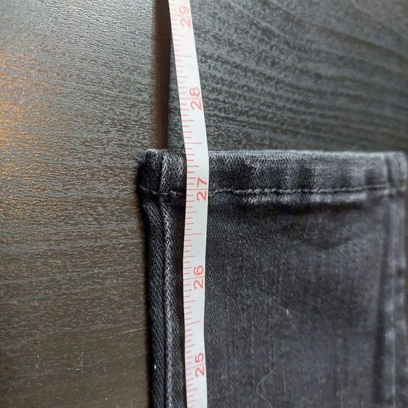 American Eagle Outfitters Black Hi Rise Distressed Jegging Jean Legging 2 GUC - Picture 10 of 16